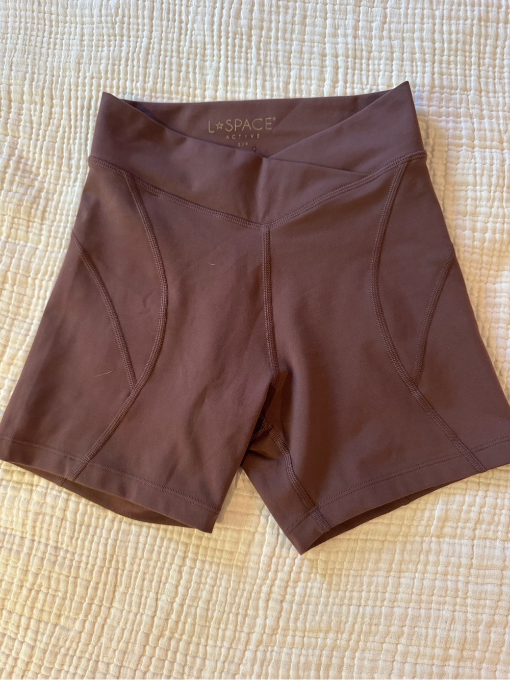 LSPACE High-Rise Brown V-Waist Bike Shorts